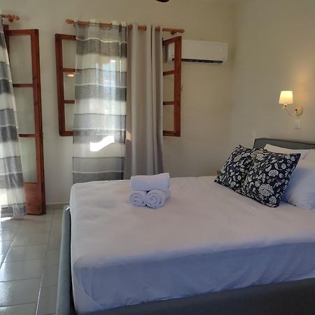 Hotel Dafnes à Skopelos Extérieur photo