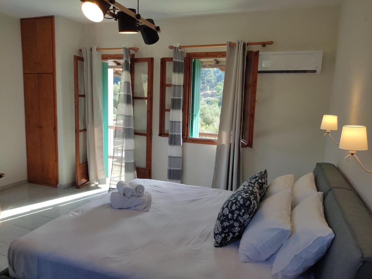Hotel Dafnes à Skopelos Extérieur photo